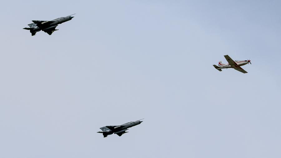 Simulacija presretanja cilja u zraku.