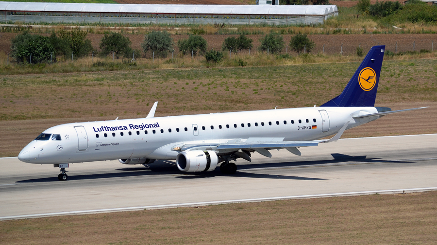 Embraer ERJ-195LR