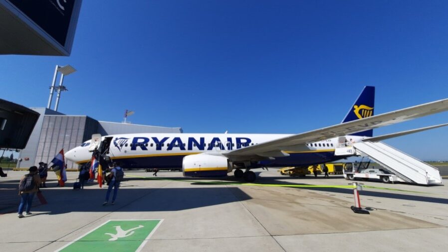 Ryanair Boeing 737-800