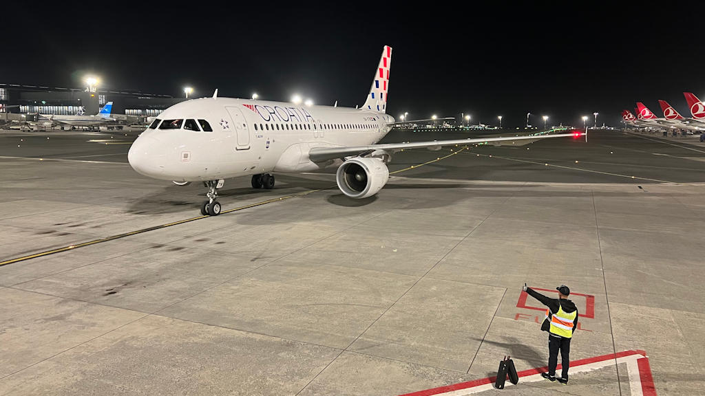 The first flight on the new seasonal route Split-Istanbul - AvioRadar